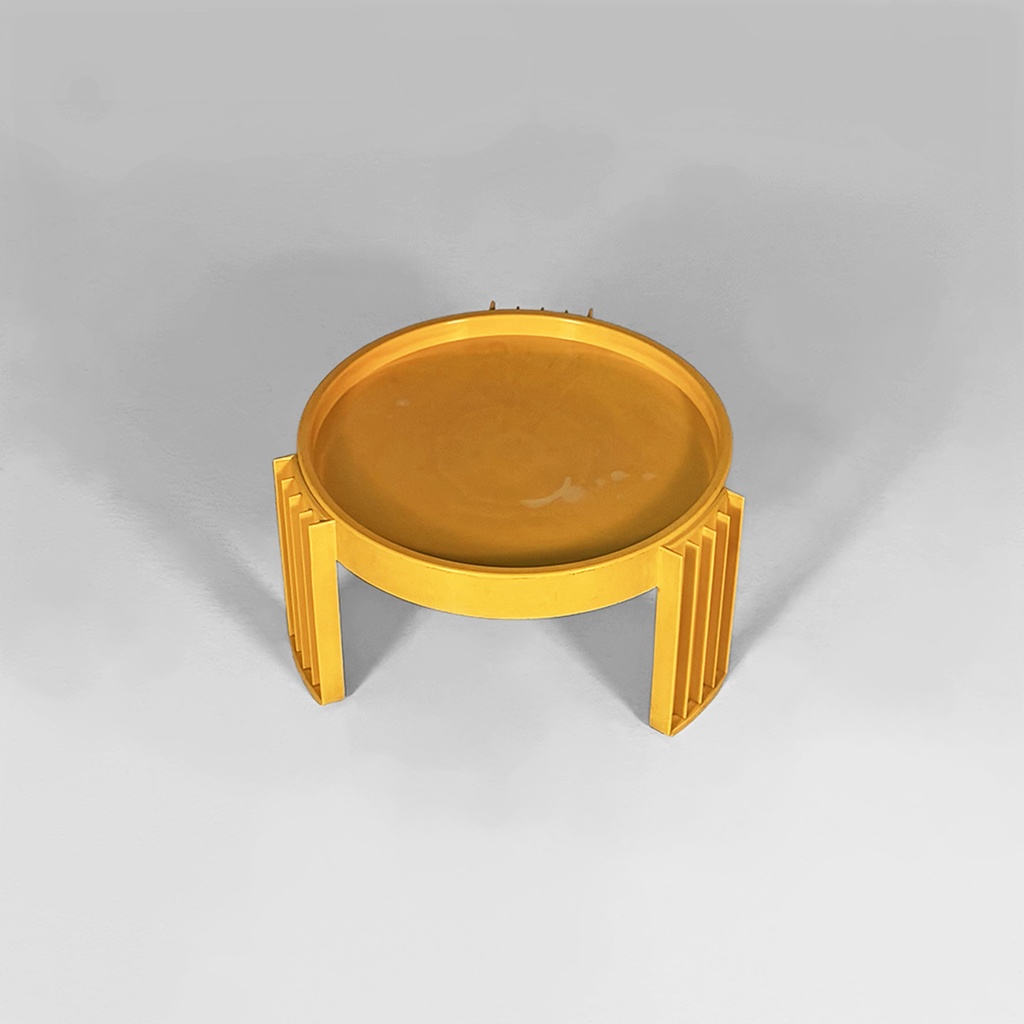 Tavoli da caffè impilabili di Gianfranco Frattini per Cassina, 1967