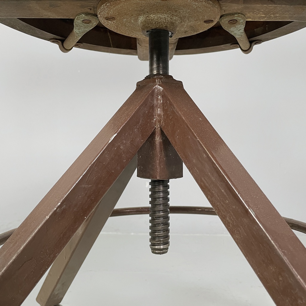 Sedia in legno e metallo, 1940 ca. 