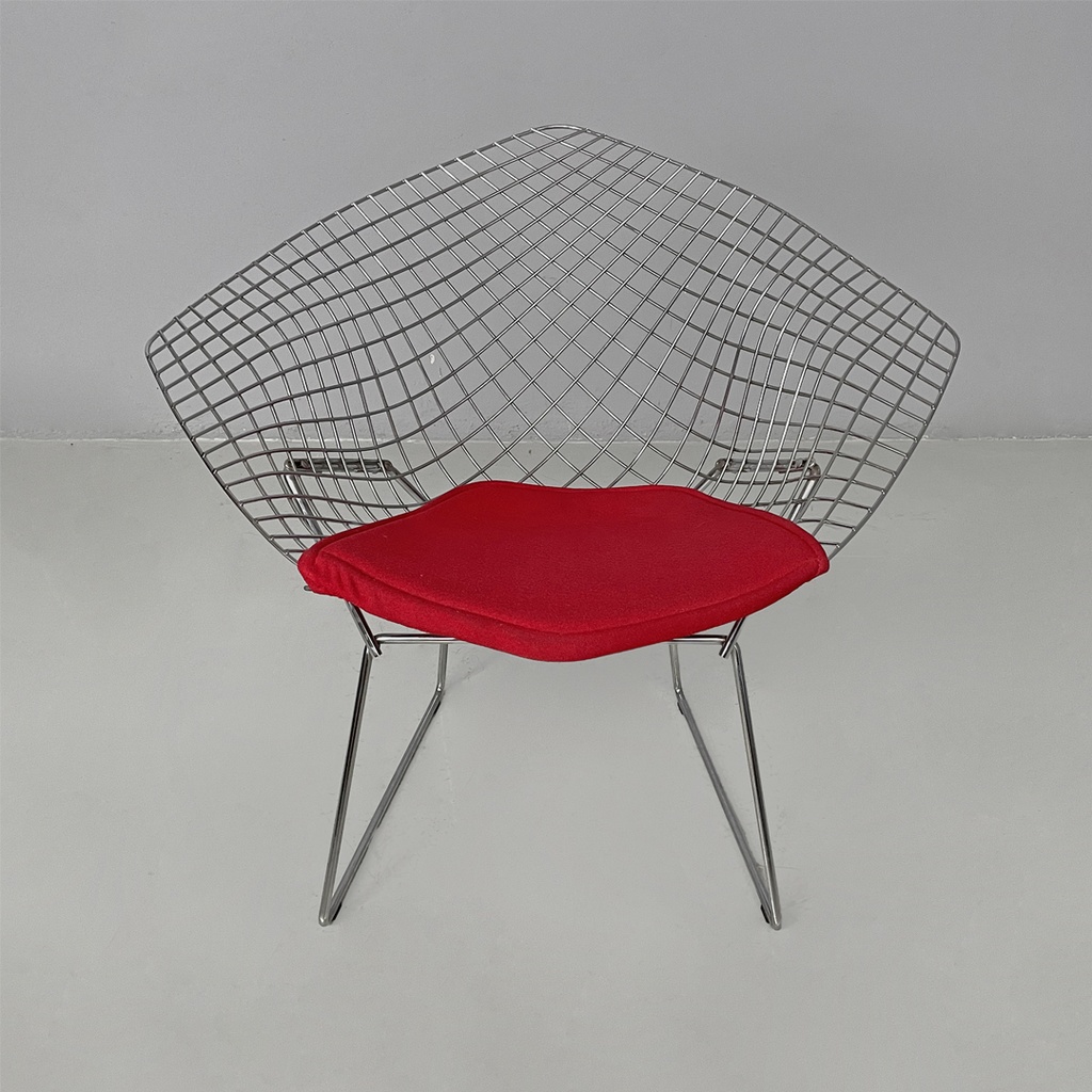 Poltrona Diamond di Harry Bertoia per Knoll, 2004