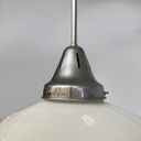 Lampadario in vetro opalino e metallo, 1930 ca.