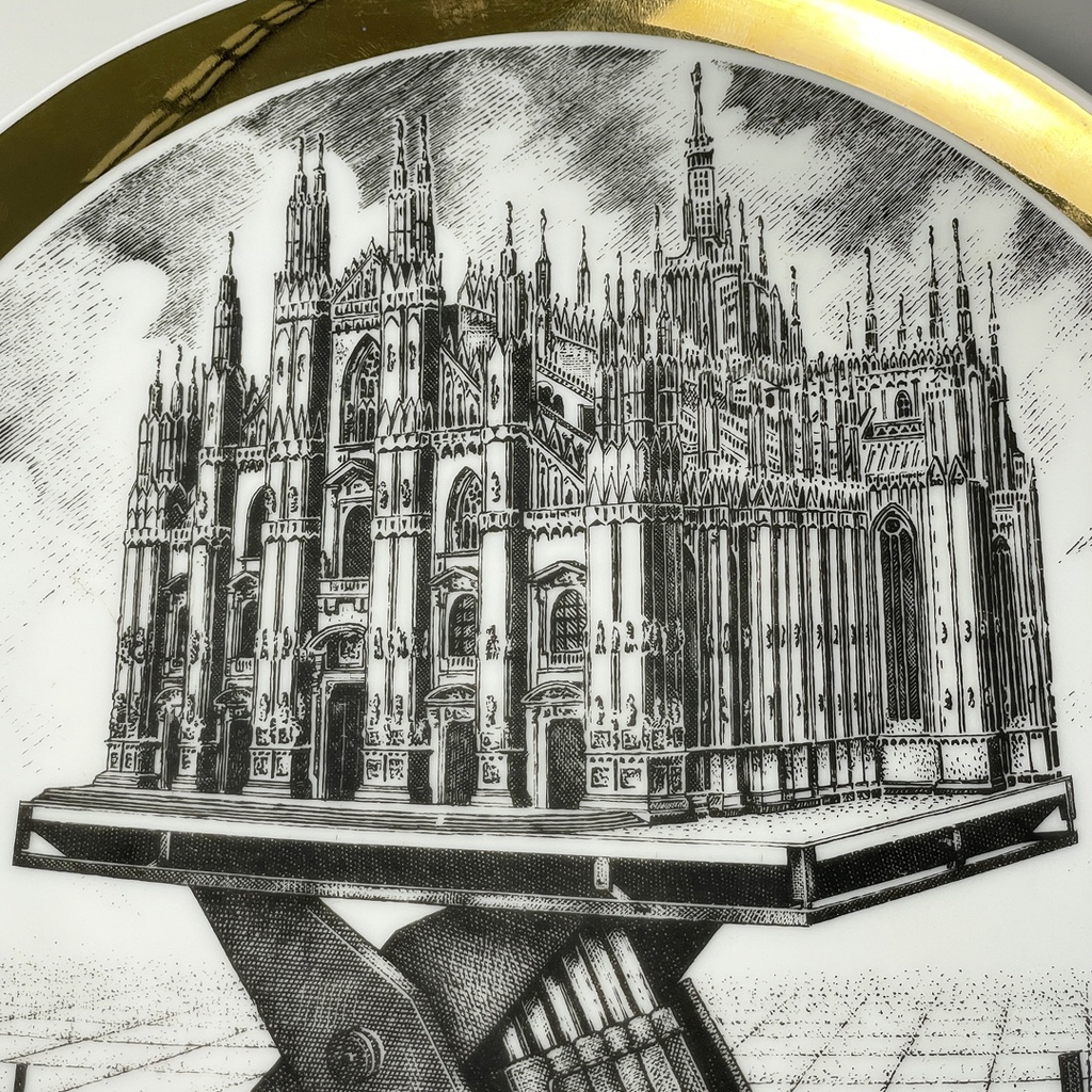 Piatto decorativo di Fornasetti, 1975 ca. 