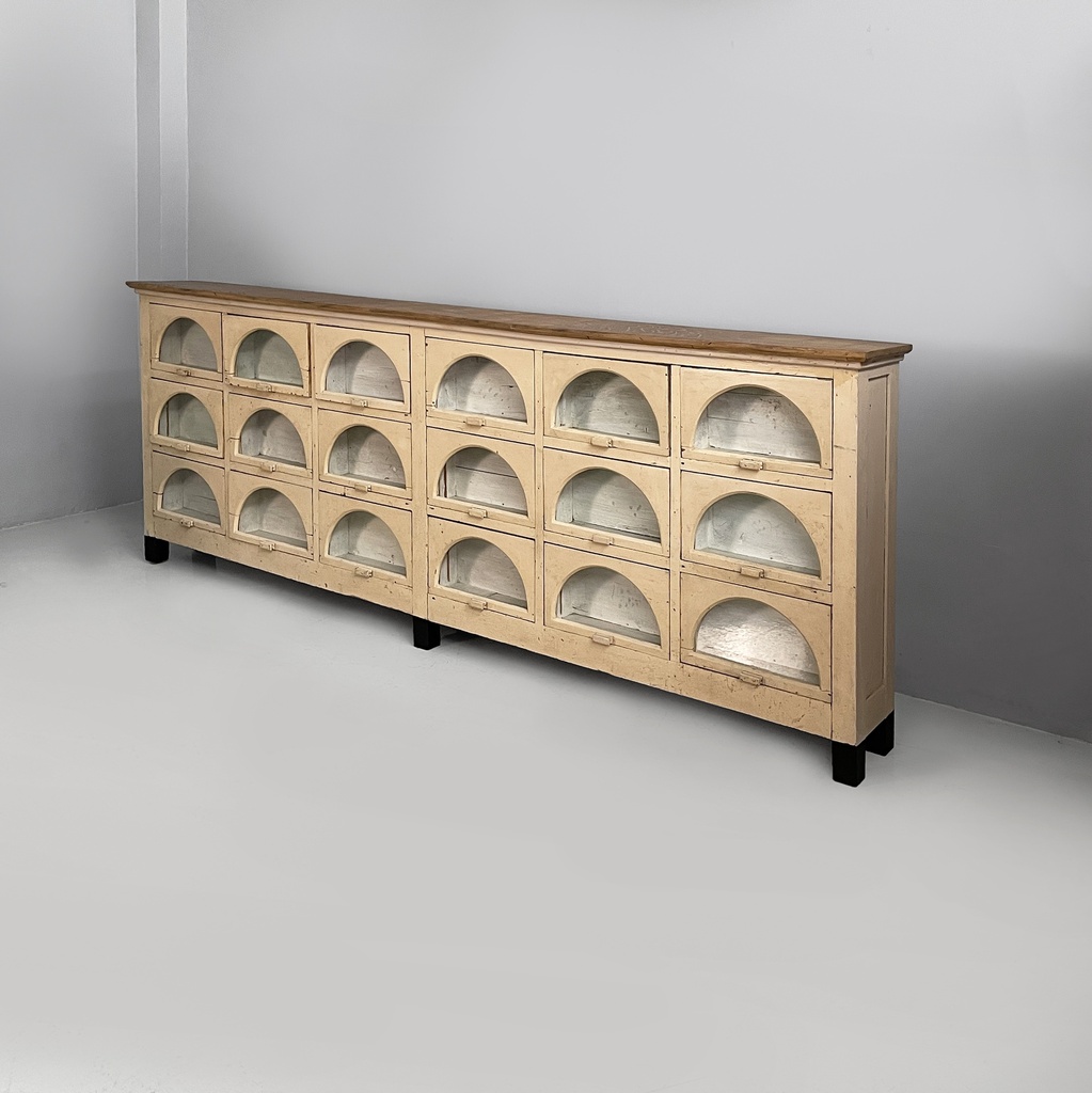 Cassettiera in legno e vetro, 1930 ca.