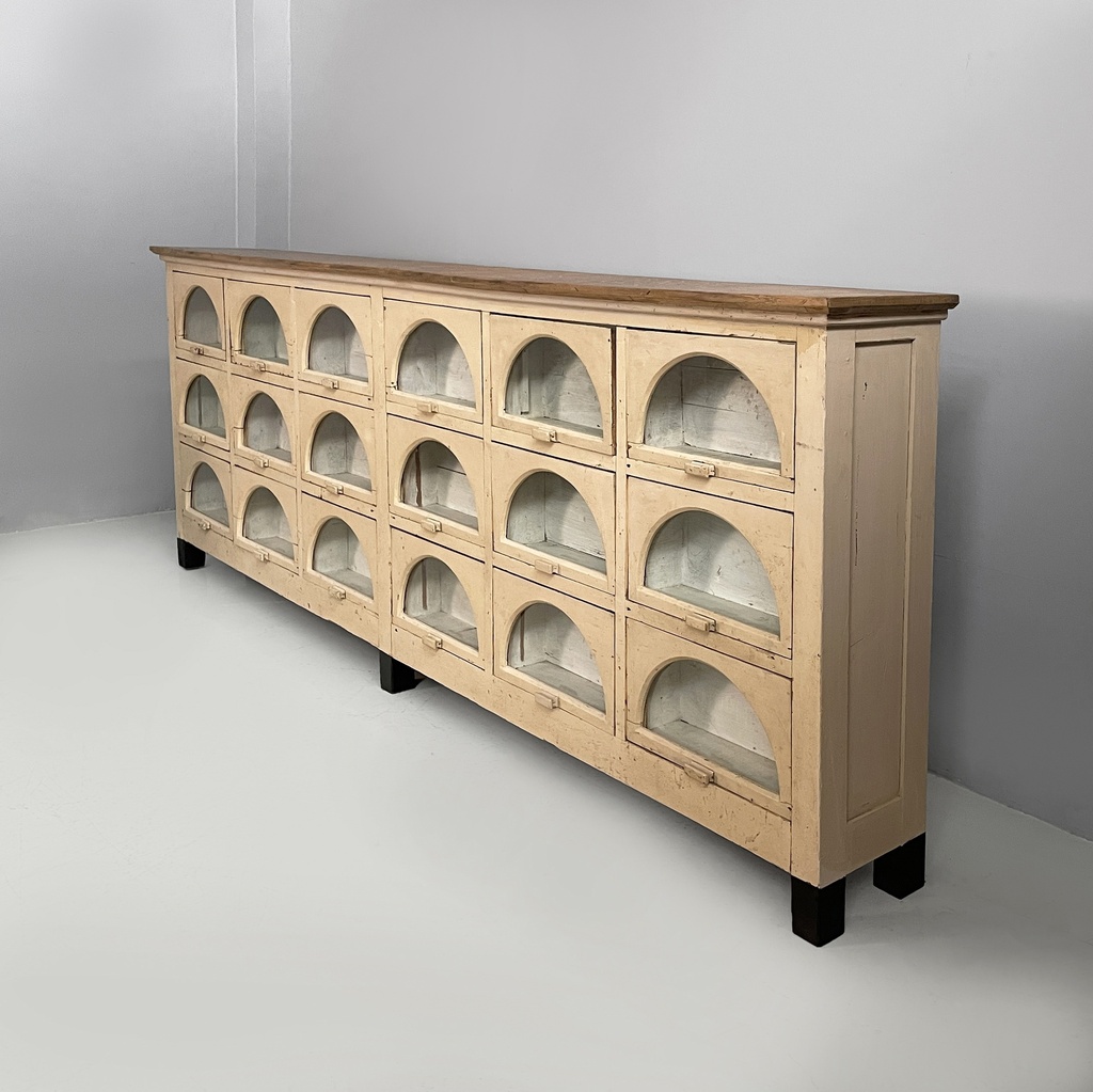 Cassettiera in legno e vetro, 1930 ca.