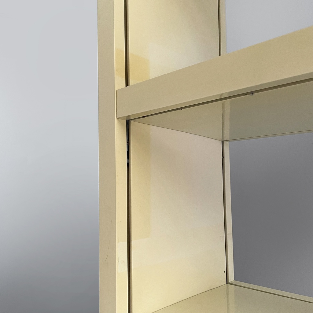 Libreria Dodona 300 di Ernesto Gismondi per Artemide, 1970 ca.