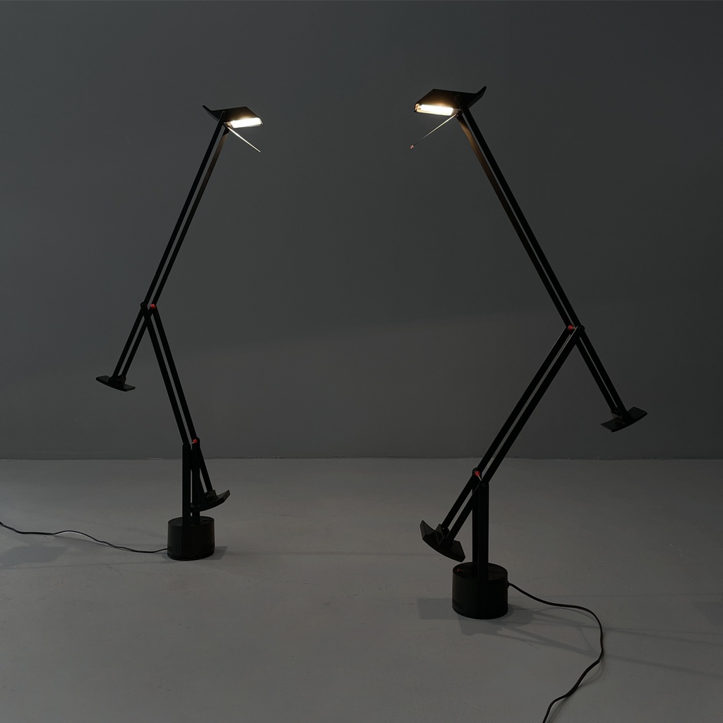 Lampade da tavolo Tizio di Richard Sapper per Artemide, 1980 ca.