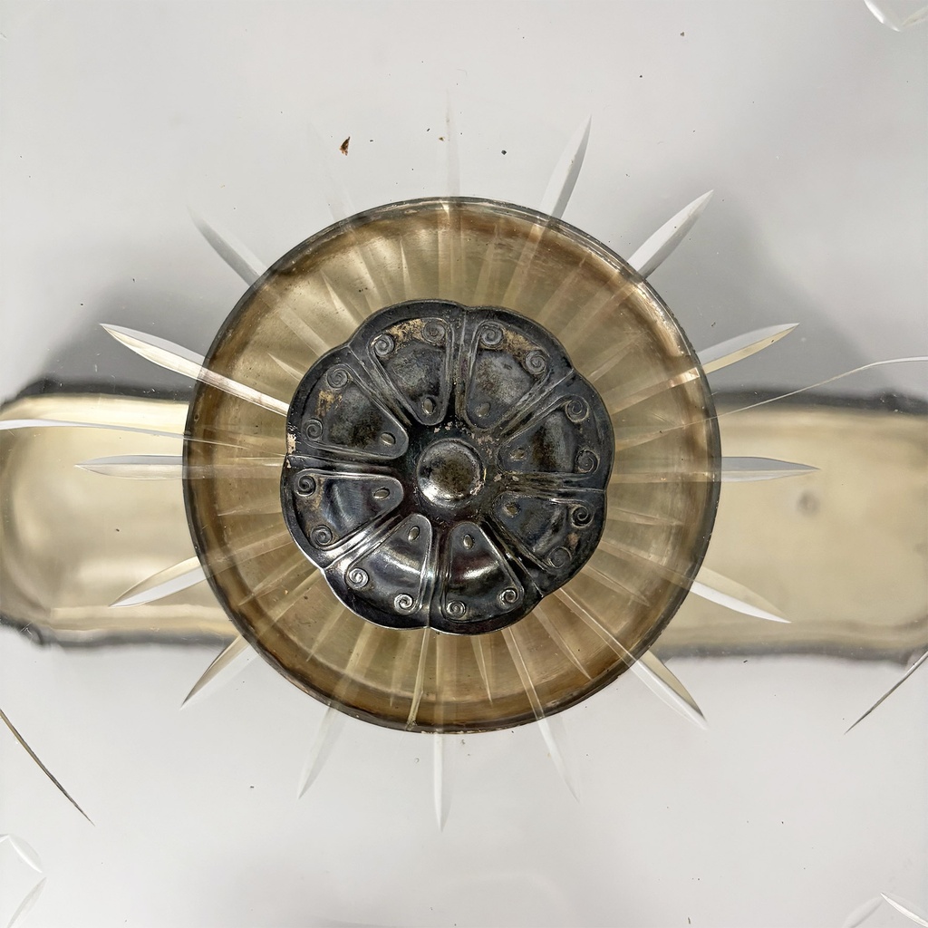 Centrotavola liberty in metallo e vetro, 1930 ca
