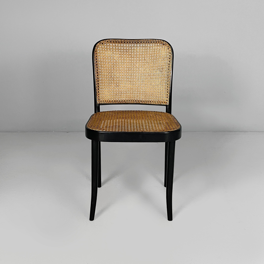 Sedie 811 di Josef Hoffmann per Drevounia, 1980 ca.