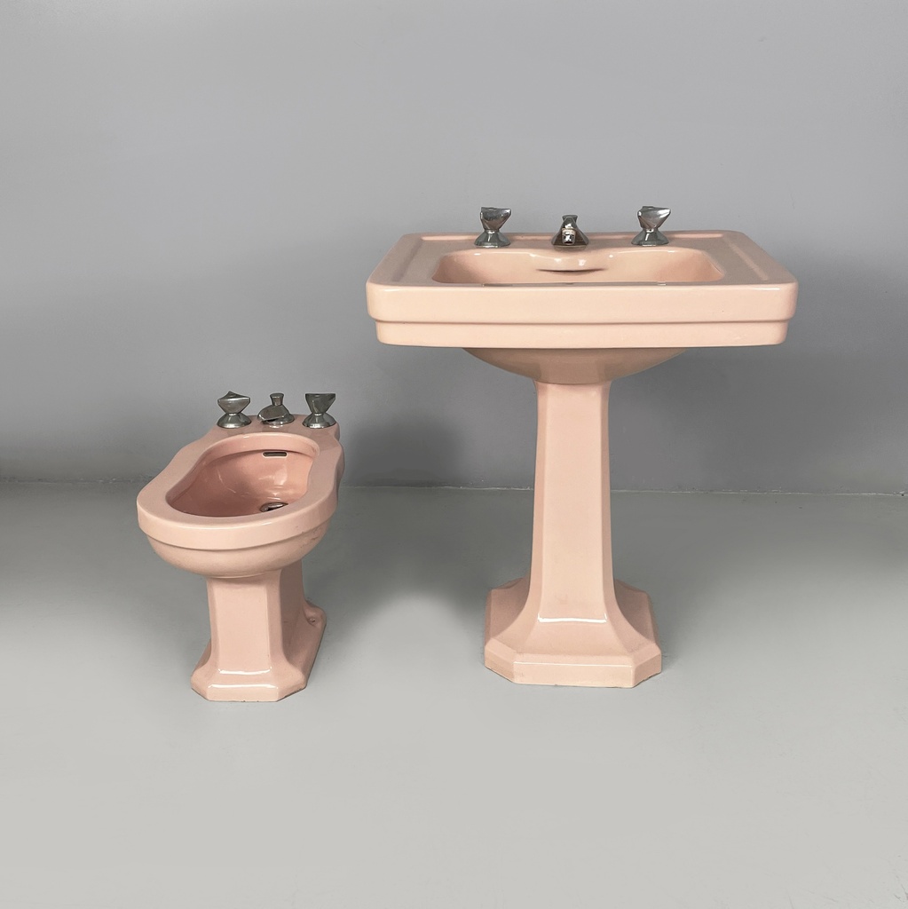 Sanitari da bagno di Standard, 1920 ca.