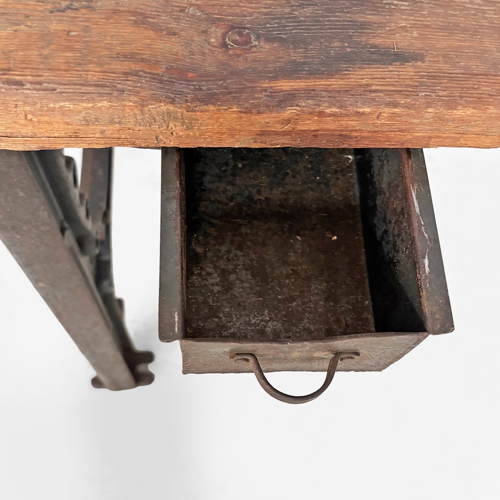 Consolle in legno e ghisa, 1800 ca.