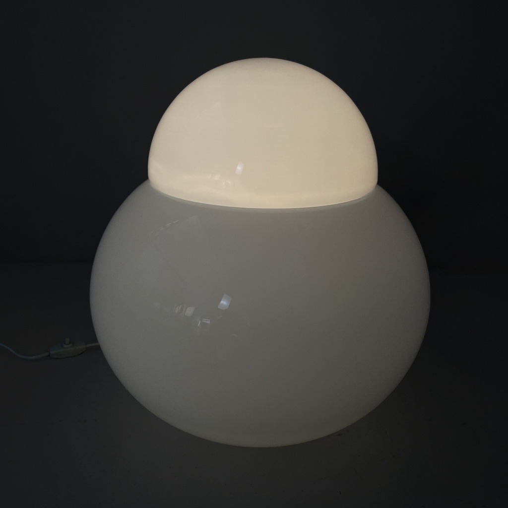 Lampada da tavolo Daruma di Sergio Asti per Fontana Arte, 1970 ca.