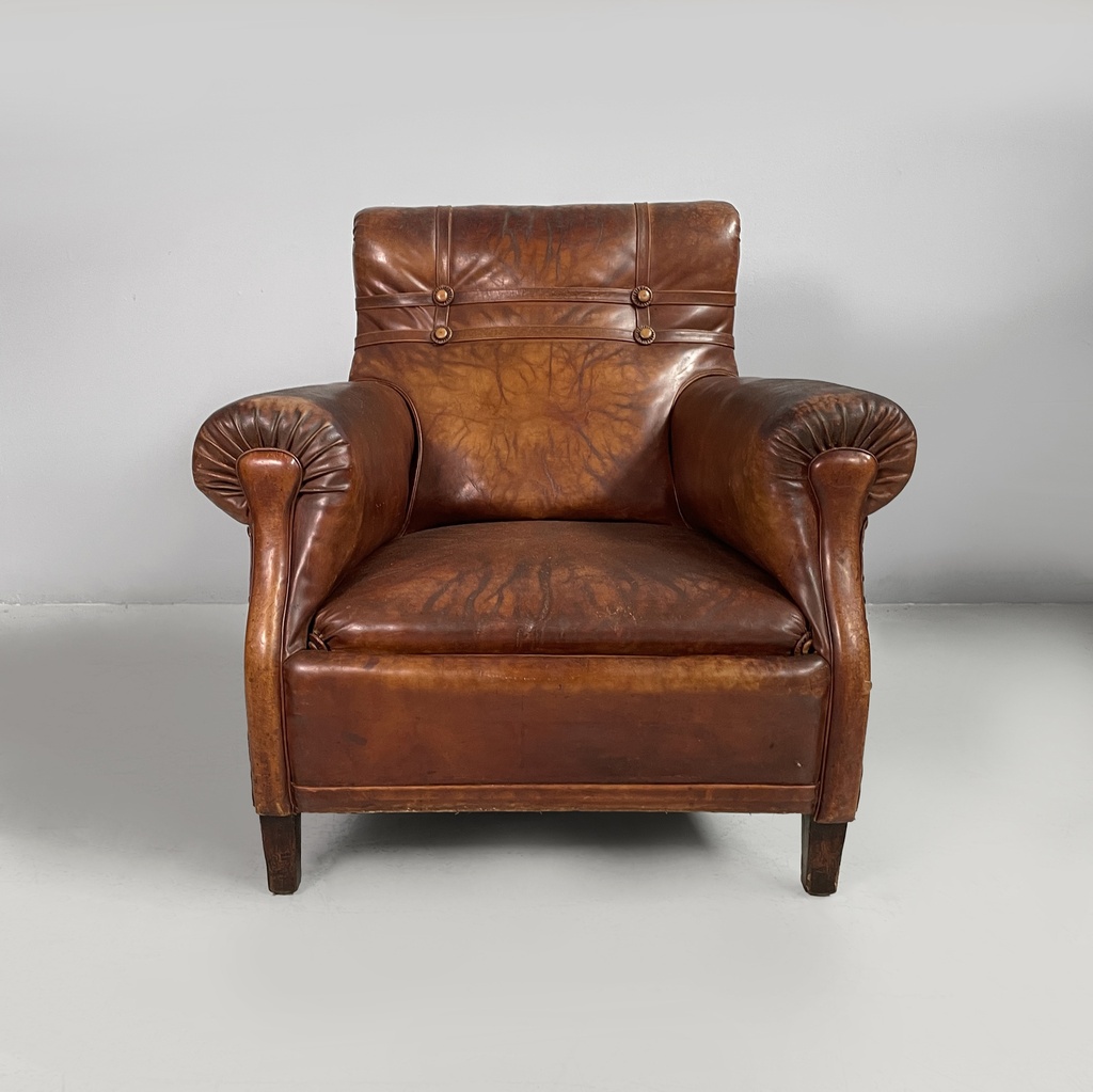 Poltrone in pelle marrone, 1920 ca.