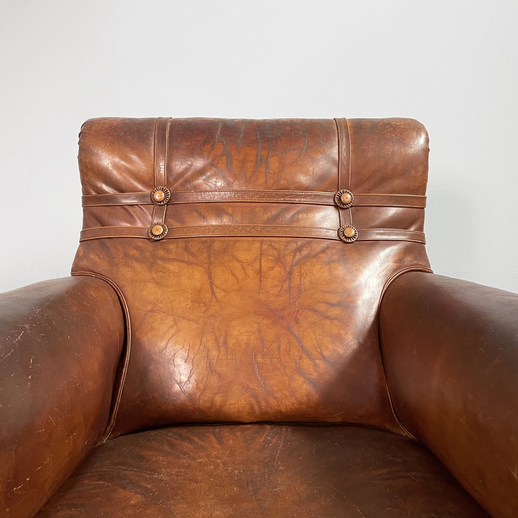 Poltrone in pelle marrone, 1920 ca.
