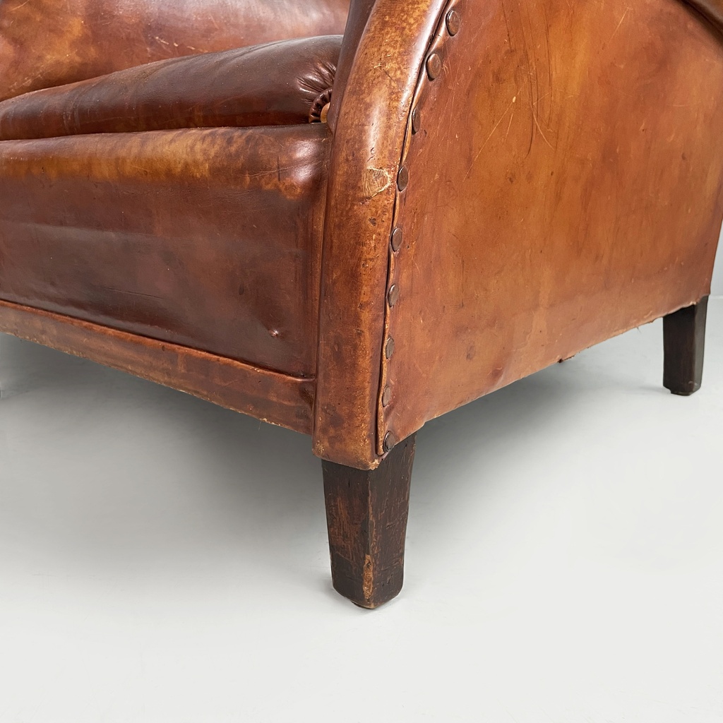 Poltrone in pelle marrone, 1920 ca.