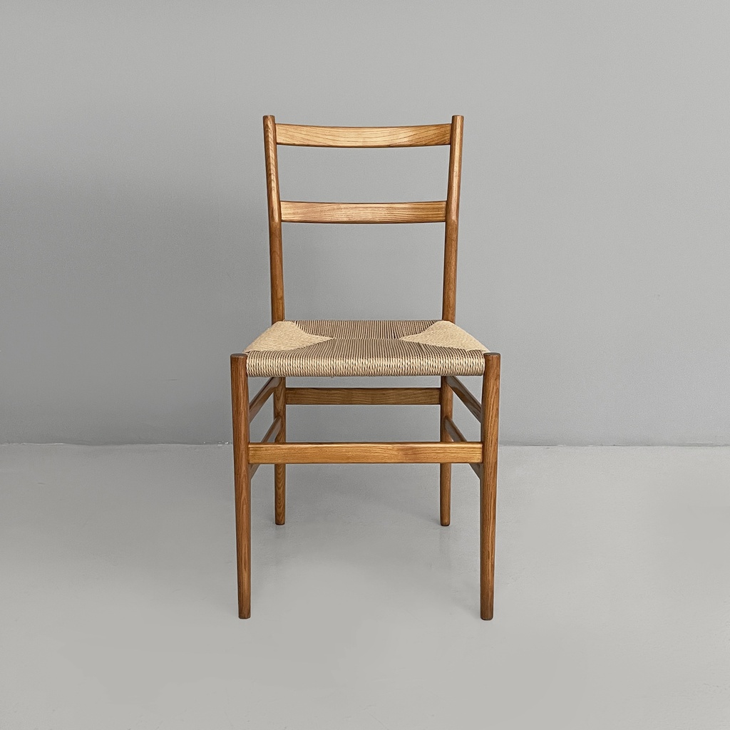 Sedie Leggera di Gio Ponti per Cassina,  1960 ca.