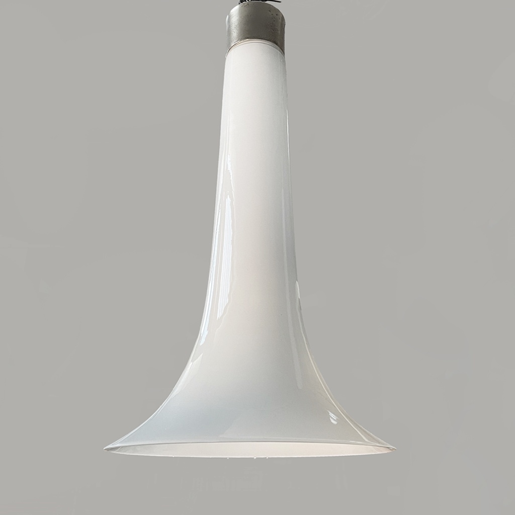 Lampadari in vetro opalino e metallo, 1970 ca. 