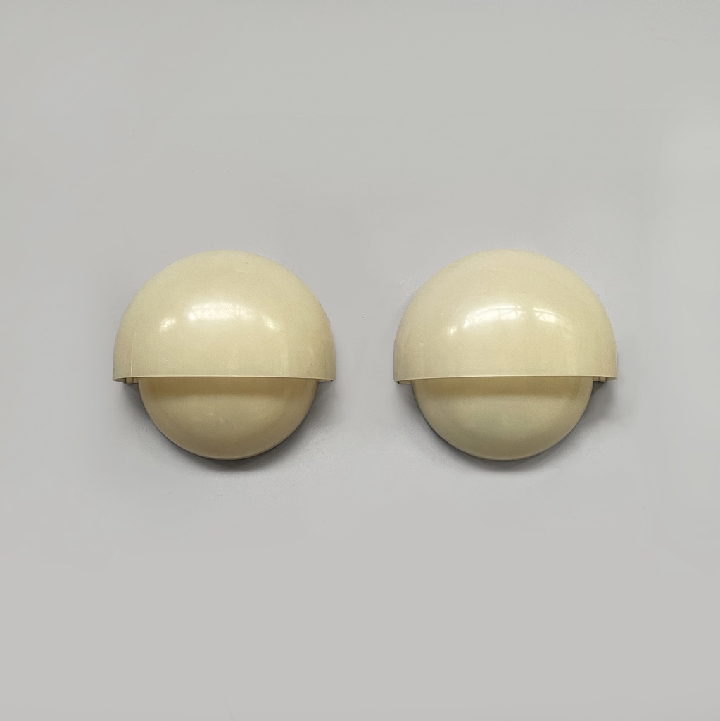 Applique Mania di Vico Magistretti per Artemide, 1960 ca.