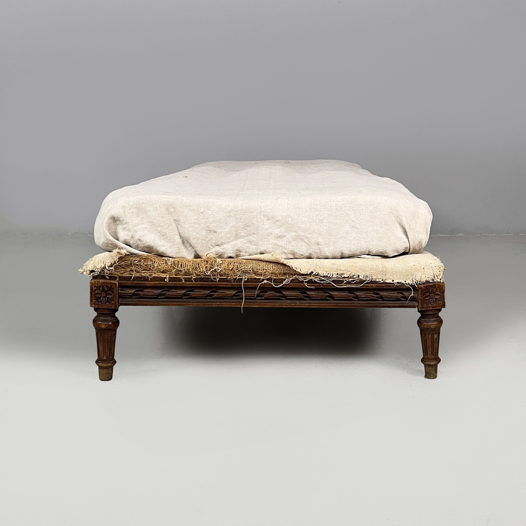 Daybed in tessuto e legno, inizio 1900 ca.