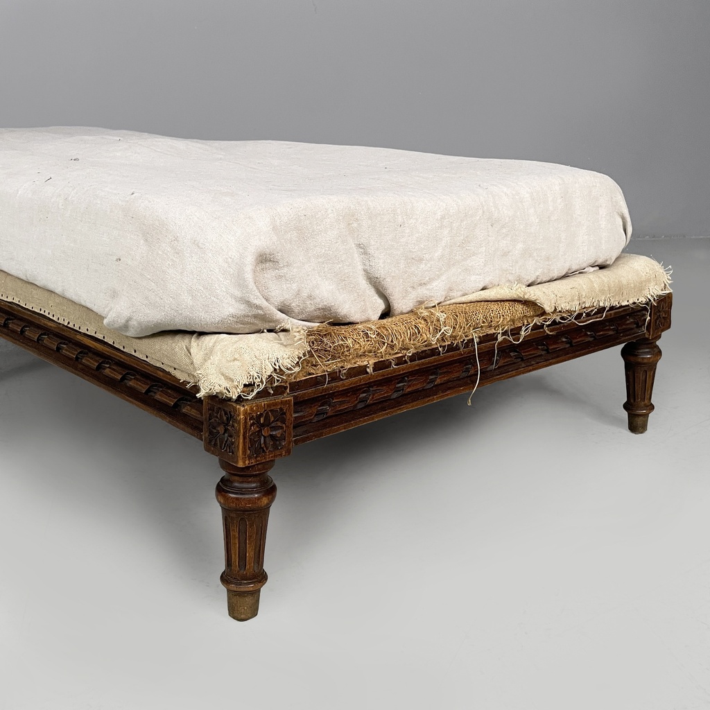 Daybed in tessuto e legno, inizio 1900 ca.