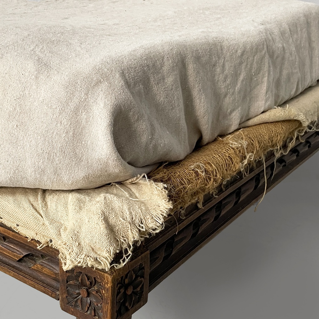 Daybed in tessuto e legno, inizio 1900 ca.