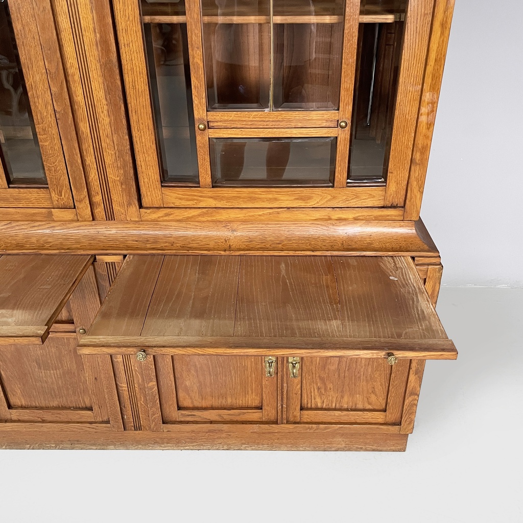 Credenza in legno e vetro, 1920 ca.