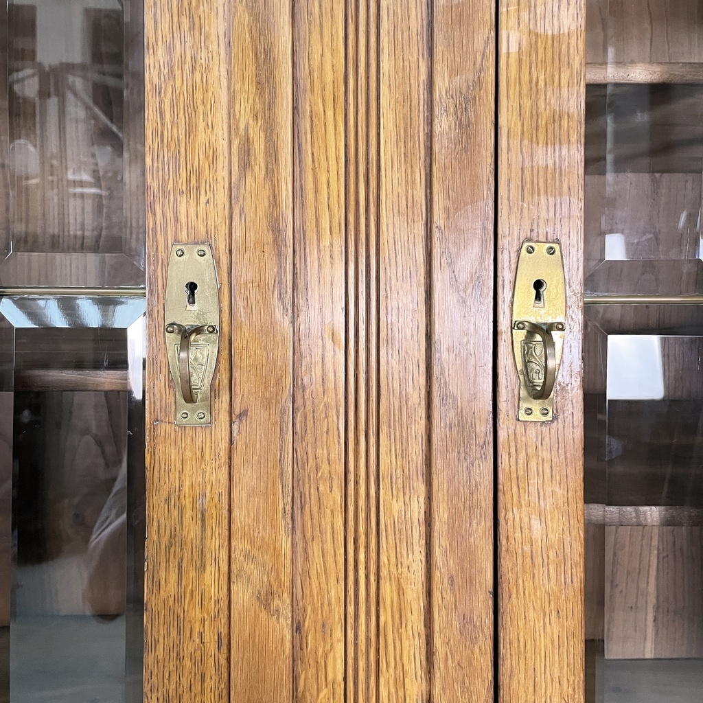Credenza in legno e vetro, 1920 ca.