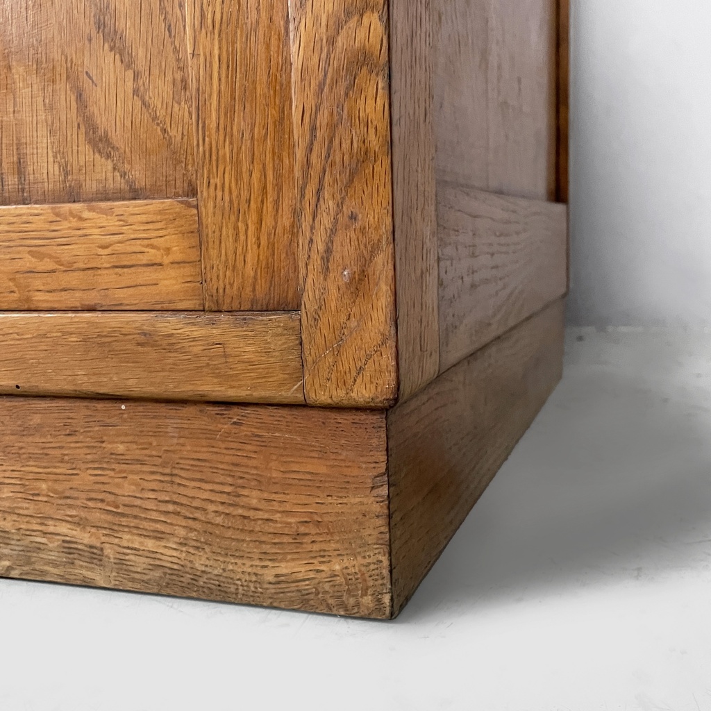 Credenza in legno e vetro, 1920 ca.