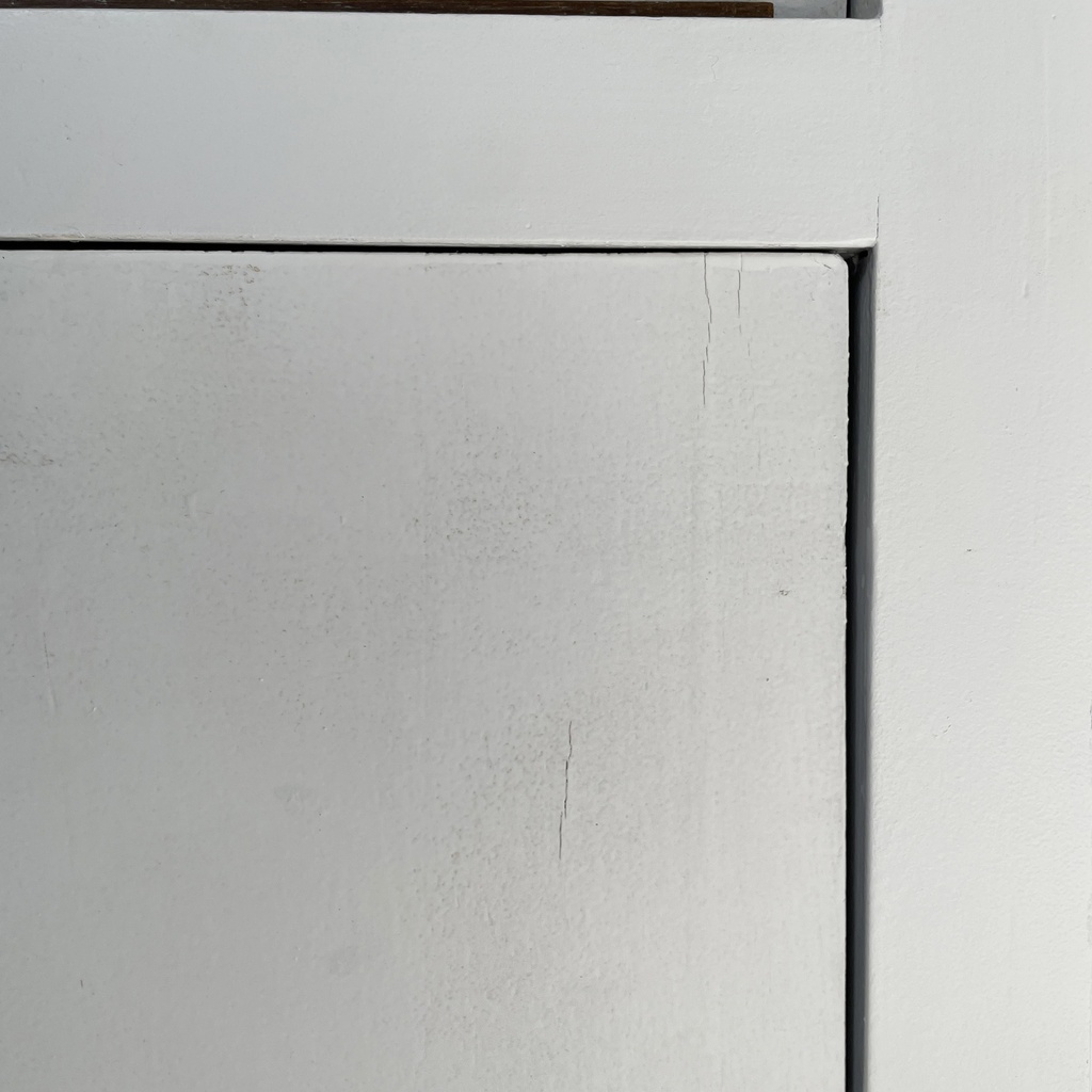 Armadio in legno grigio chiaro e nero, 1960 ca.