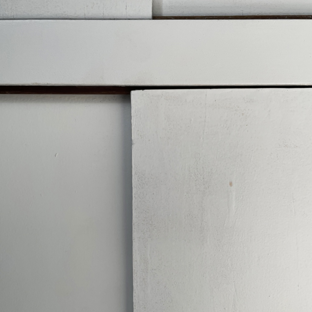 Armadio in legno grigio chiaro e nero, 1960 ca.