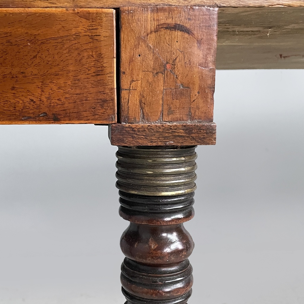 Scrivania in legno, fine 1800 ca.