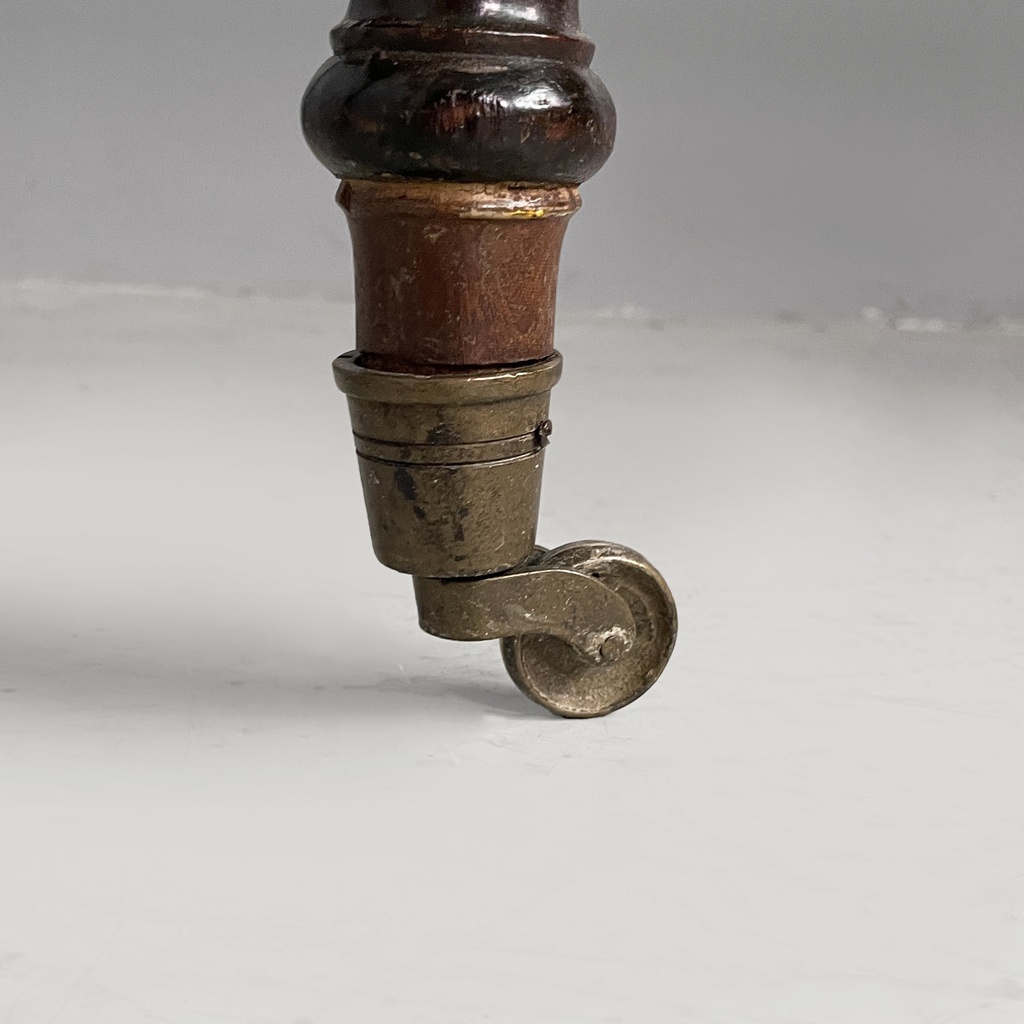 Scrivania in legno, fine 1800 ca.