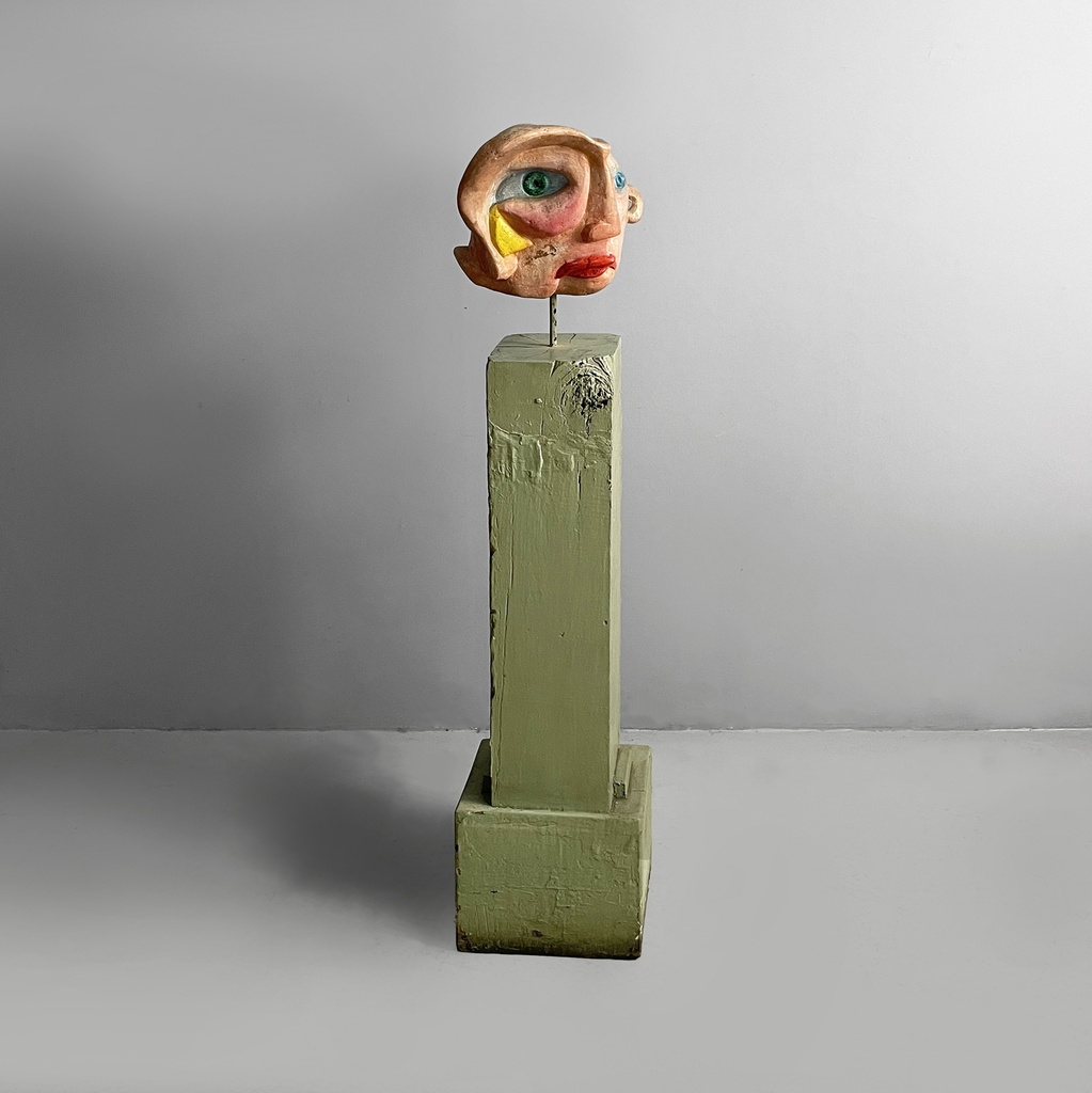 Scultura di testa in terracotta, 1980 ca.