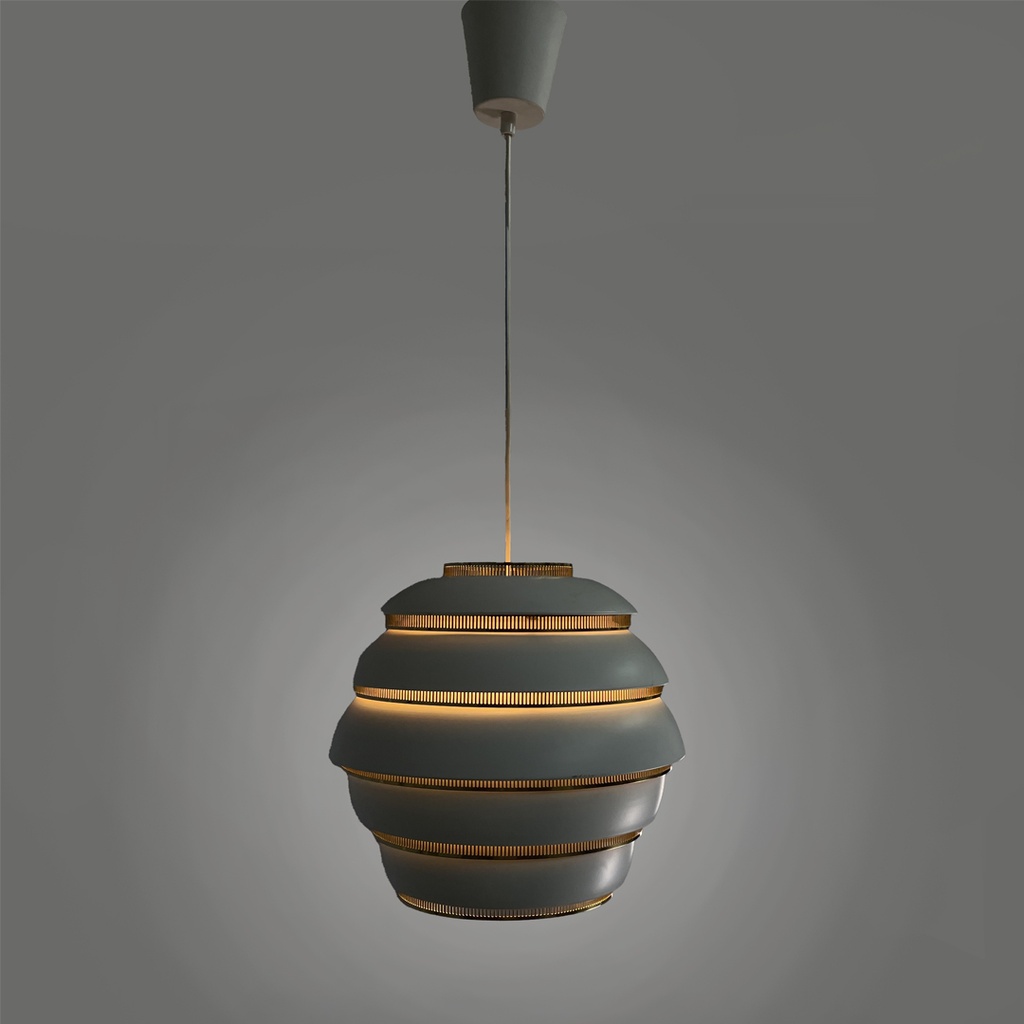 Lampadario Beehive di Alvar Aalto per Valaisinpaja Oy, 1970 ca.