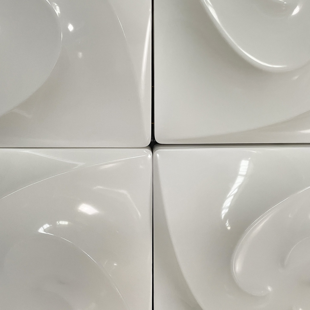 Applique in plexiglass bianco, 1980 ca.