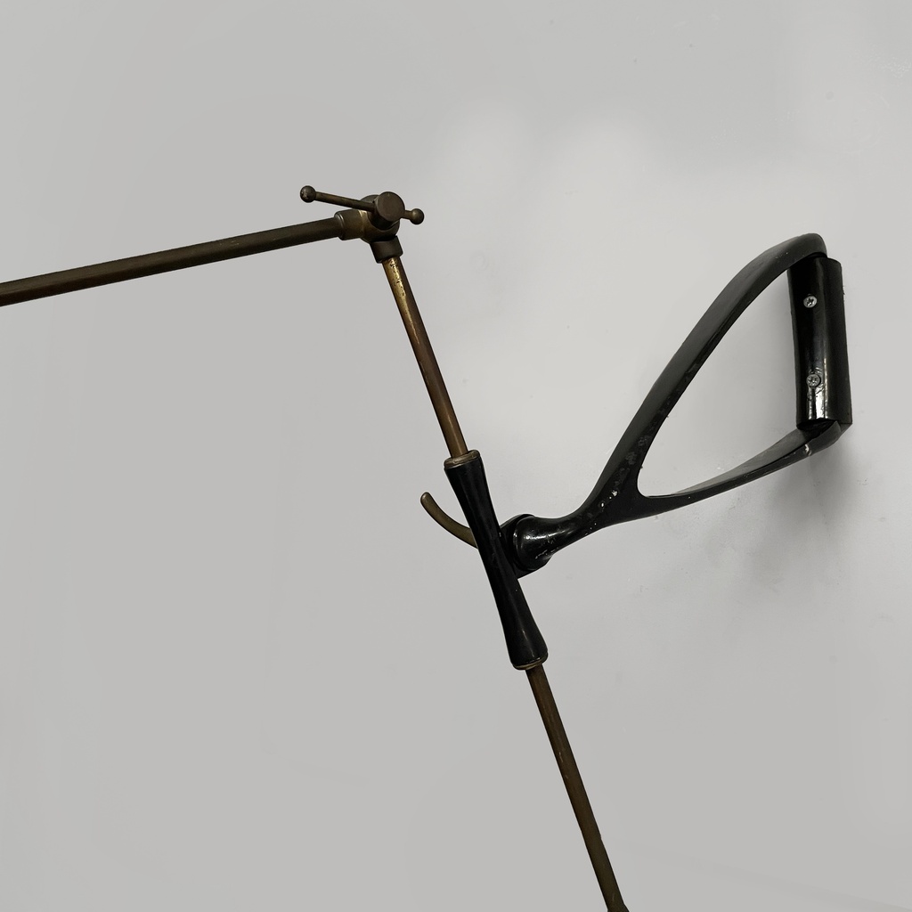 Lampada da parete in metallo e ottone, 1950 ca.