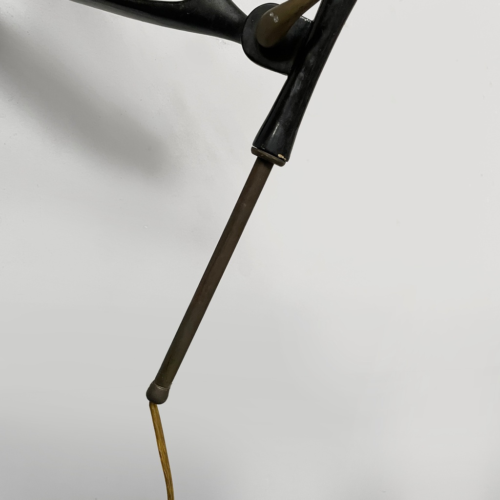 Lampada da parete in metallo e ottone, 1950 ca.