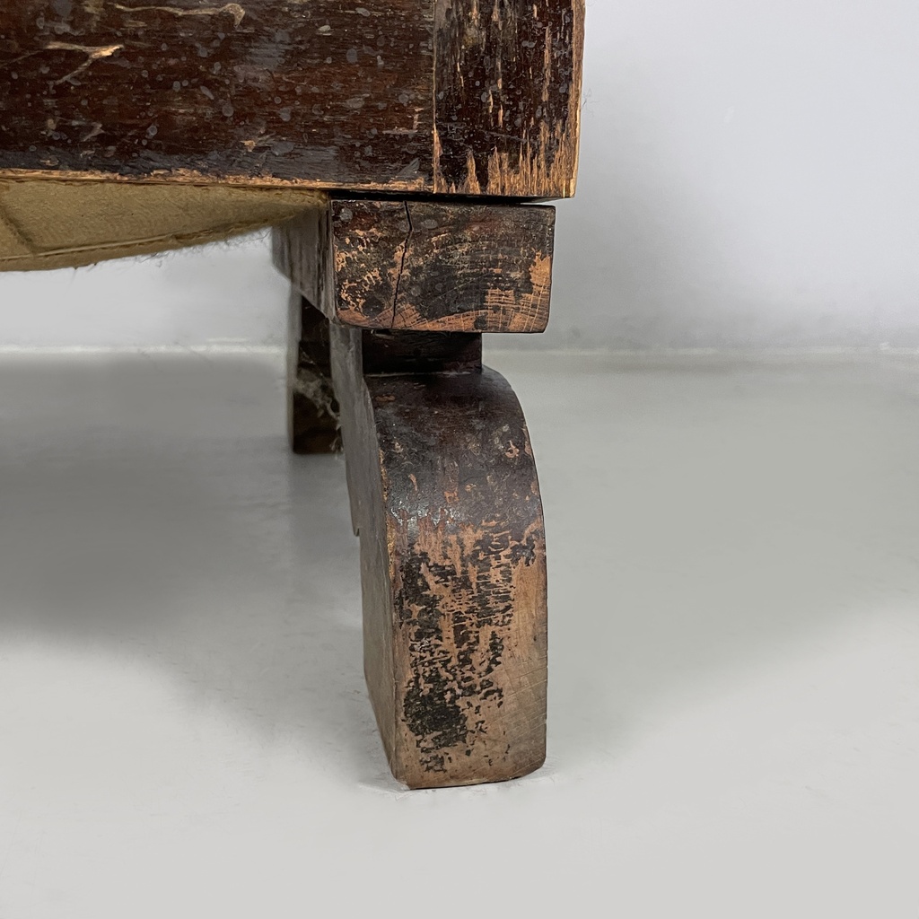 Poltrone in velluto e legno, 1930 ca.