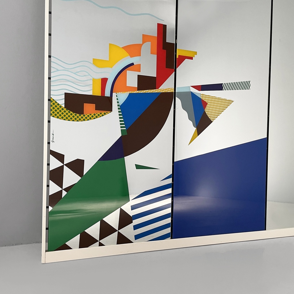 Specchio da terra con decorazione geometrica, 1980 ca.