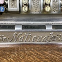 Registratore di cassa in metallo e legno, 19