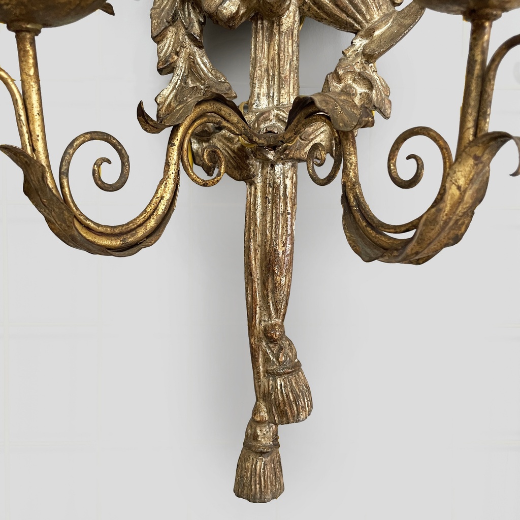 Applique in legno dorato, 1800 ca.