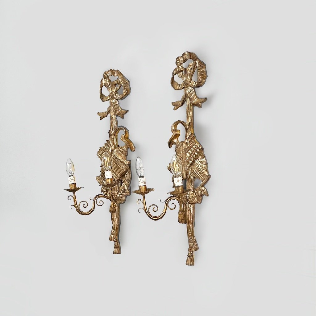 Applique in legno dorato, 1800 ca.