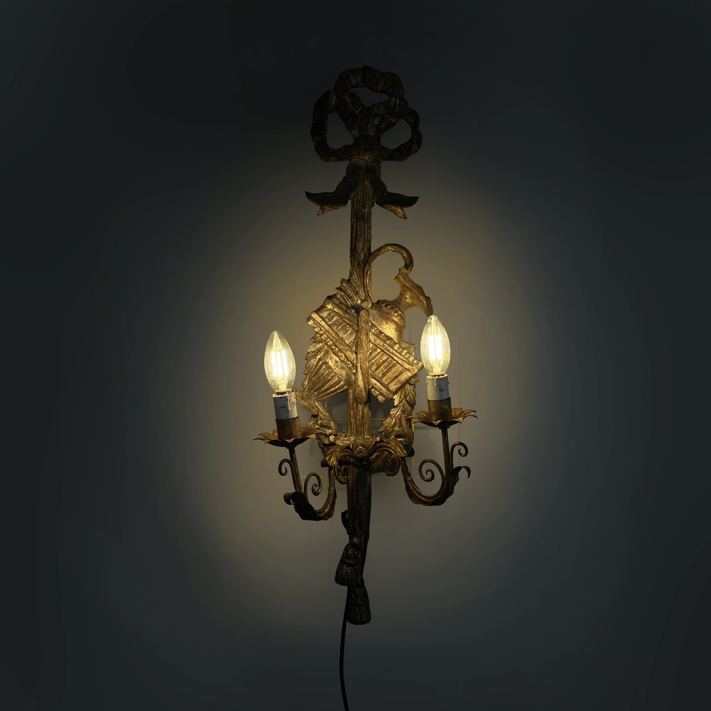 Applique in legno dorato, 1800 ca.
