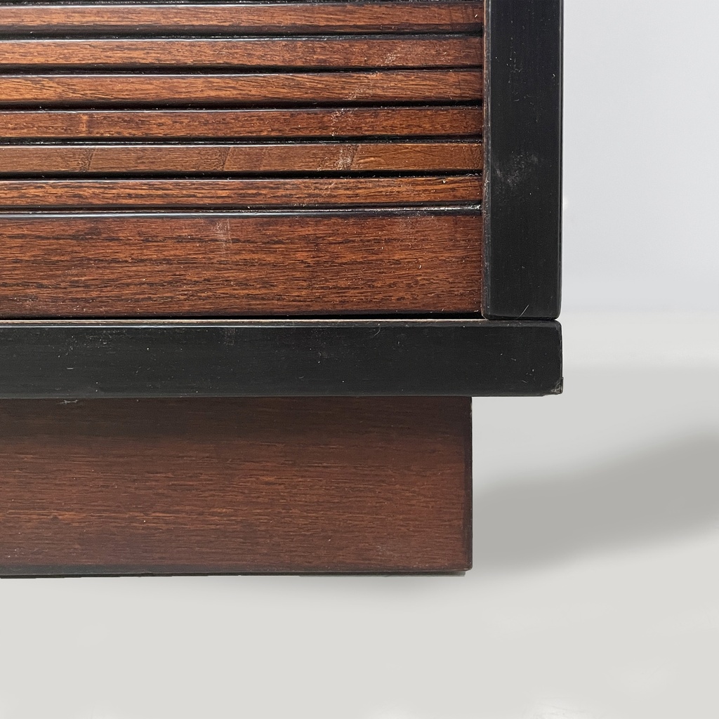 Credenza di Le Corbusier per Cassina, 1990 ca.