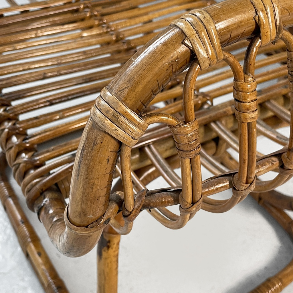 Poltrona e pouf B4 di Tito Agnoli per Bonacina, 1950 ca.