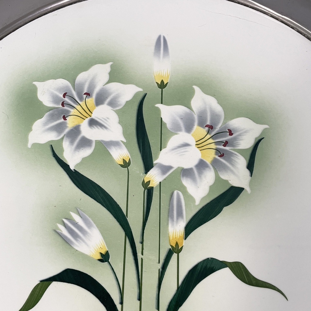 Vassoio con fiori in ceramica e metallo, 1930 ca.