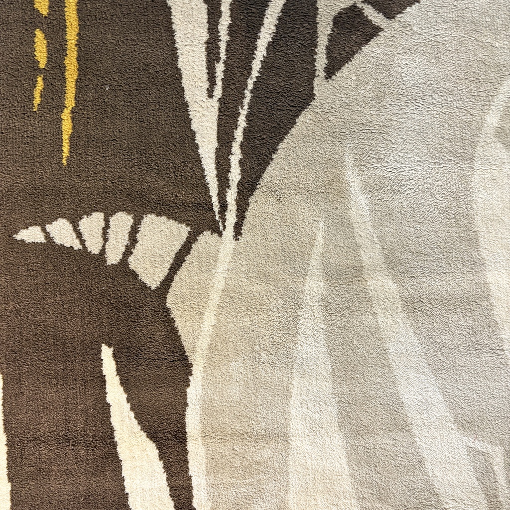 Tappeto a pelo medio in beige e marrone, 1970 ca.
