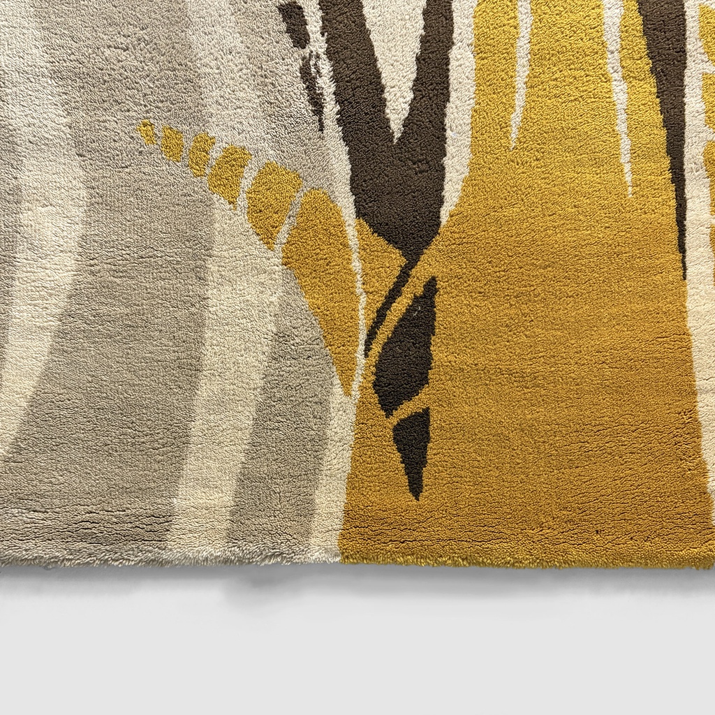 Tappeto a pelo medio in beige e marrone, 1970 ca.