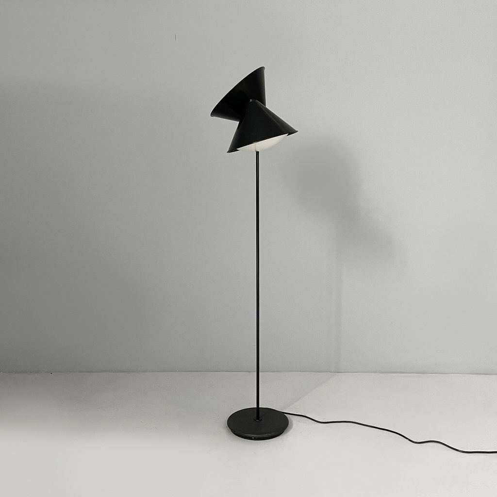 Lampada da terra Pascal di Vico Magistretti per Oluce, 1980 ca.