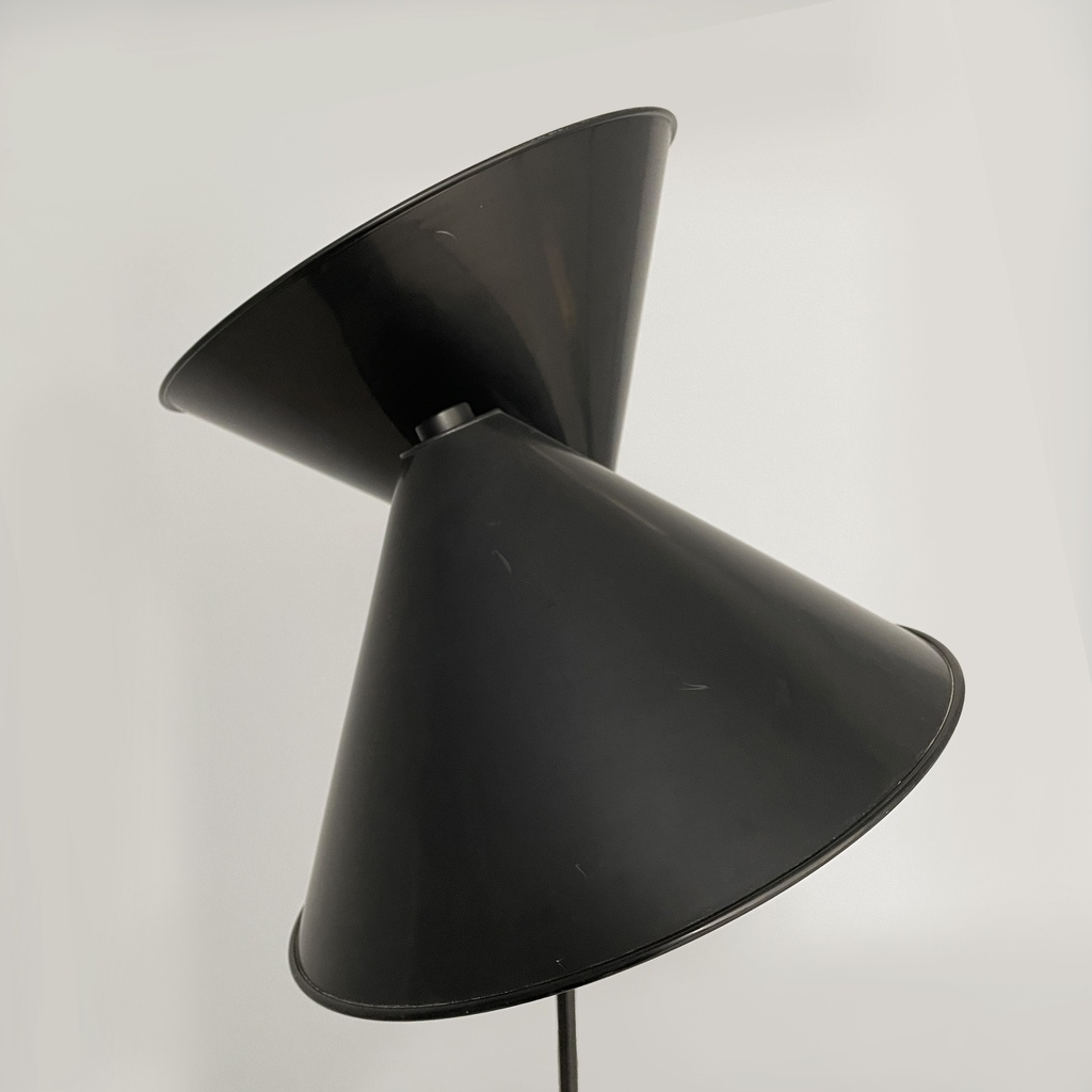 Lampada da terra Pascal di Vico Magistretti per Oluce, 1980 ca.