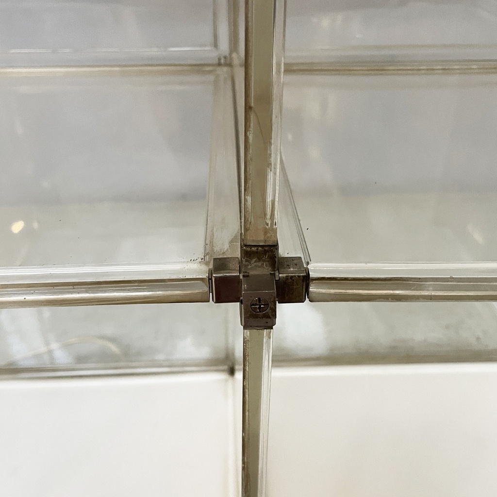 Libreria con lampada in plexiglass, 1970 ca.