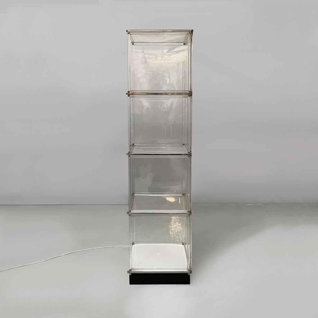 Libreria con lampada in plexiglass, 1970 ca.